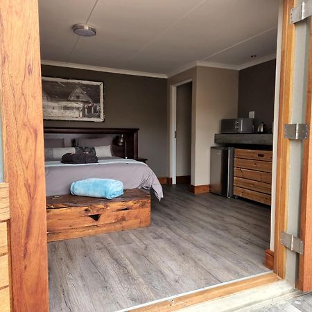 Avondrust Guest House Klaarstroom Екстер'єр фото